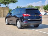 Used 2021 Chevrolet Equinox LS w/ LS Convenience Package image 3