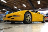 Used 2004 Chevrolet Corvette Coupe w/ Roof Package image 4