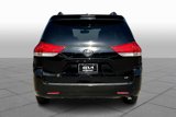 Used 2014 Toyota Sienna LE image 4