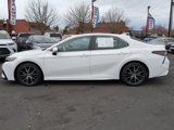 Used 2021 Toyota Camry SE image 2