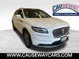 Used 2022 Lincoln Nautilus Reserve image 1