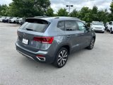 Used 2024 Volkswagen Taos SE image 4