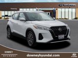 Used 2021 Nissan Kicks SV image 3