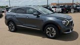 Used 2023 Kia Sportage LX image 2