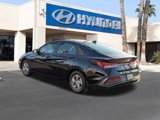 New 2024 Hyundai Elantra SE image 2