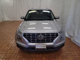 Used 2023 Hyundai Venue SEL image 3