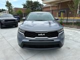 Used 2023 Kia Sorento LX image 2