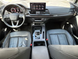 Used 2021 Audi Q5 Premium Plus w/ Premium Plus Package image 3
