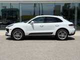 Used 2025 Porsche Macan image 2