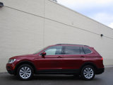 Used 2019 Volkswagen Tiguan SE w/ Panoramic Sunroof Package image 4