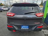 Used 2016 Jeep Cherokee Trailhawk image 4