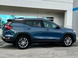 Used 2024 GMC Terrain SLT image 4