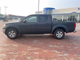 Used 2010 Nissan Frontier SE w/ Moonroof Pkg image 2
