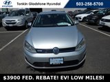 Used 2016 Volkswagen e-Golf SE image 4