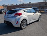 Used 2017 Hyundai Veloster Value Edition image 4