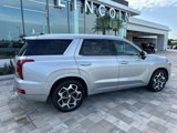 Used 2022 Hyundai Palisade Calligraphy image 2