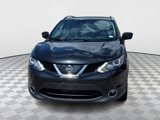 Used 2017 Nissan Rogue Sport SL w/ SL Premium Package image 2