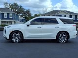 Used 2022 Hyundai Palisade Calligraphy image 3