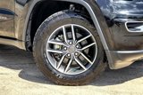 Used 2019 Jeep Grand Cherokee Limited image 3
