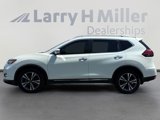 Used 2018 Nissan Rogue SL w/ Premium Package image 2