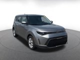 Used 2024 Kia Soul LX w/ LX Technology Package image 2