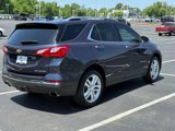 Used 2018 Chevrolet Equinox Premier image 3