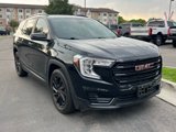 Used 2023 GMC Terrain SLE w/ Driver Convenience Package image 4