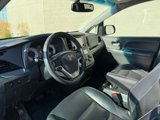 Used 2017 Toyota Sienna L image 5
