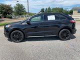 Certified 2023 Ford Edge SE w/ Black Appearance Package image 2