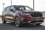Used 2024 Kia Carnival EX image 3