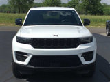 Used 2023 Jeep Grand Cherokee Altitude image 4
