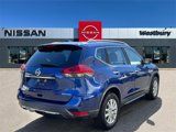Certified 2017 Nissan Rogue SV w/ SV Premium Package image 6