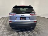 Certified 2022 Jeep Cherokee Latitude Lux w/ Sun & Sound Group image 5