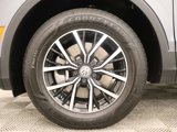 Used 2021 Volkswagen Tiguan SE image 6