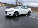 Used 2022 Nissan Altima 2.5 SV w/ SV Premium Package image 3