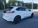 Used 2022 Ford Edge SE w/ Black Appearance Package image 5