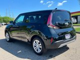 Used 2023 Kia Soul LX image 3