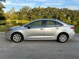 Used 2020 Toyota Corolla LE image 2