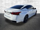 Used 2023 Nissan Altima 2.5 SR w/ SR Premium Package image 3
