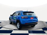 Used 2022 Jeep Compass Latitude w/ Mopar Graphics Package image 6