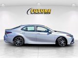Used 2023 Toyota Camry SE image 3