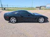 Used 1997 Chevrolet Corvette Coupe w/ Memory Pkg image 2