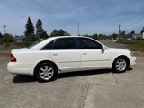 Used 2002 Toyota Avalon XLS image 4