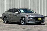 Used 2022 Hyundai Elantra Limited image 2