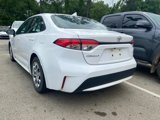 Used 2022 Toyota Corolla LE image 3