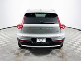 Used 2025 Volvo XC40 B5 Core image 6
