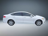 Used 2016 Ford Fusion SE image 2