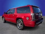 Used 2012 Cadillac Escalade ESV Luxury image 3