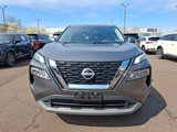 Used 2022 Nissan Rogue SV image 2