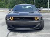 Used 2022 Dodge Challenger SXT image 2